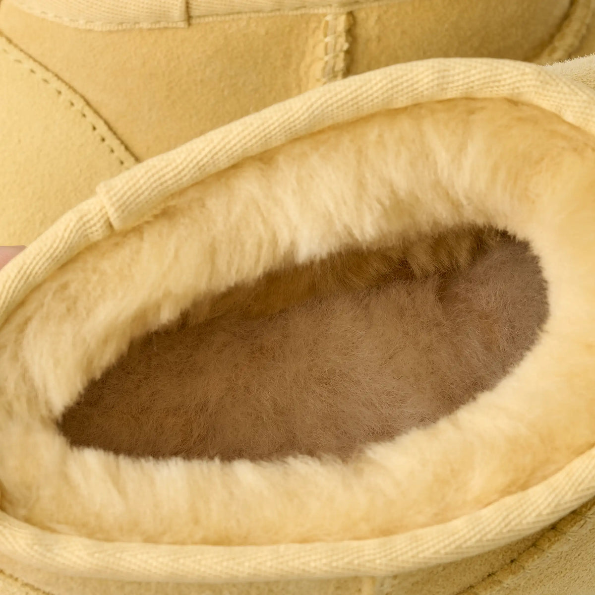 Women's Classic Ultra Mini Boot